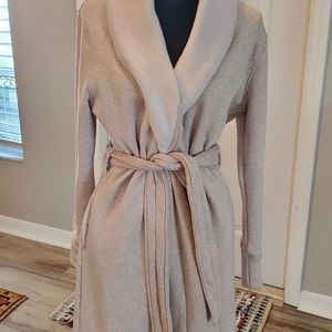 UGG Womens Robe Size Medium